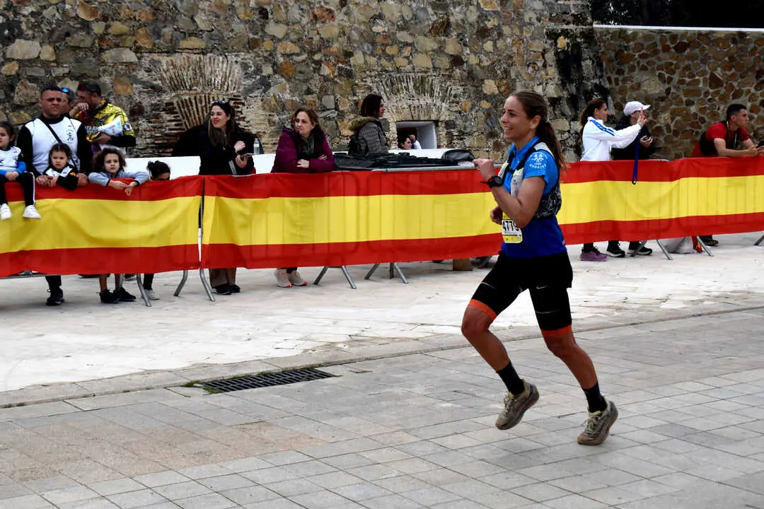 Llegada a meta de la prueba de 50 kil&oacute;metros de la Cuna de la Legi&oacute;n de Ceuta (74)