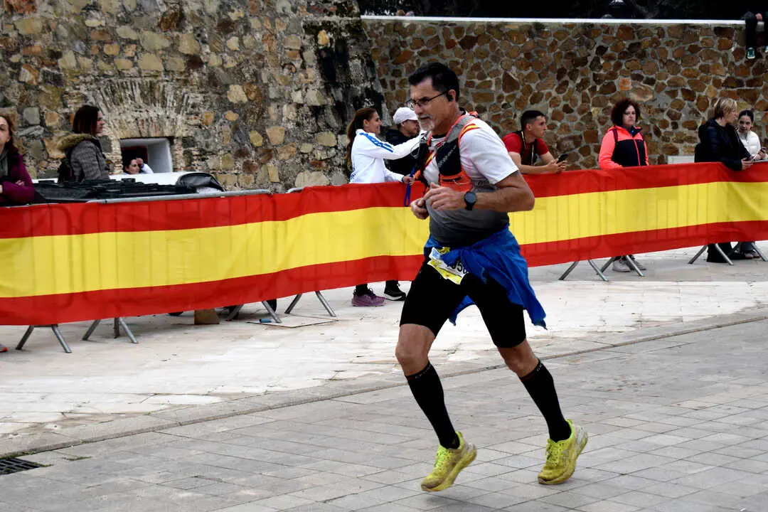 Llegada a meta de la prueba de 50 kil&oacute;metros de la Cuna de la Legi&oacute;n de Ceuta (73)