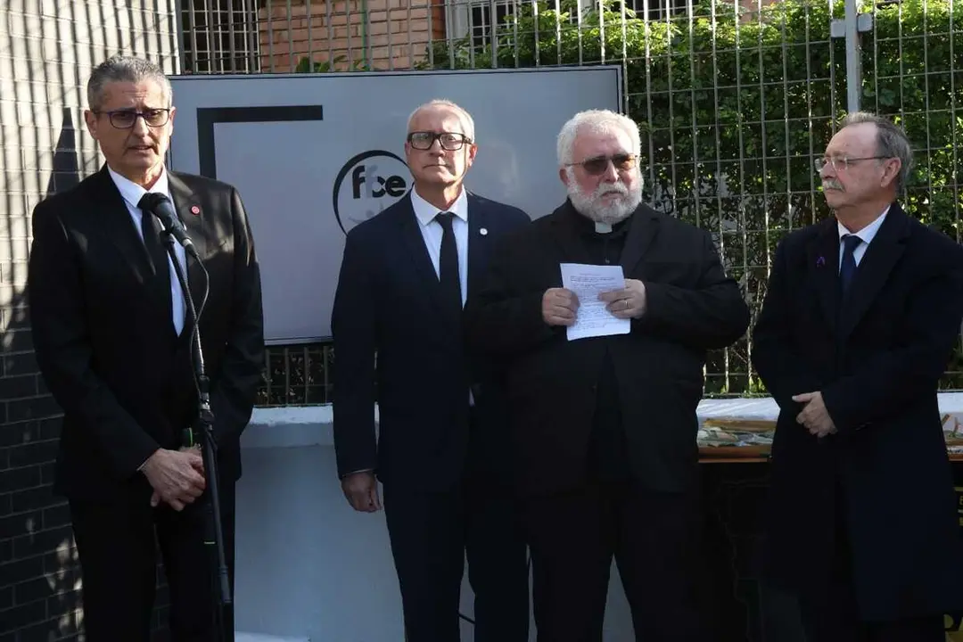 'Muro del Recuerdo' de la RFFCE /  Rafa B&aacute;ez