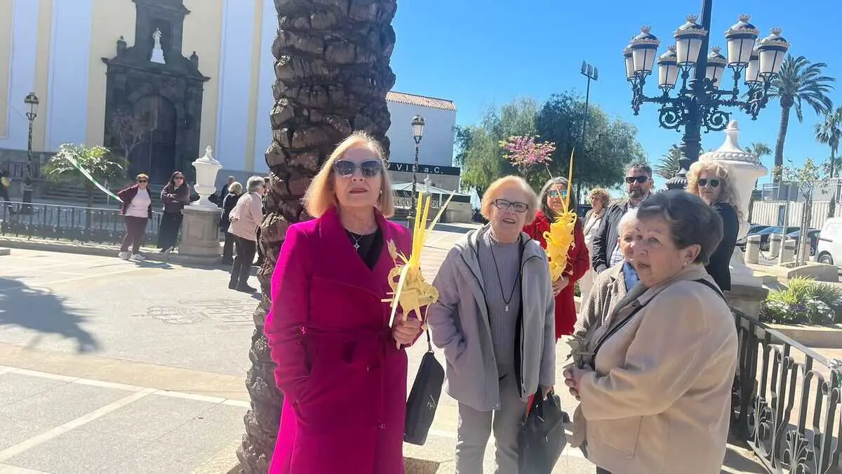 Bendici&oacute;n de palmas del Domingo de Ramos / Andr&eacute;s Illescas