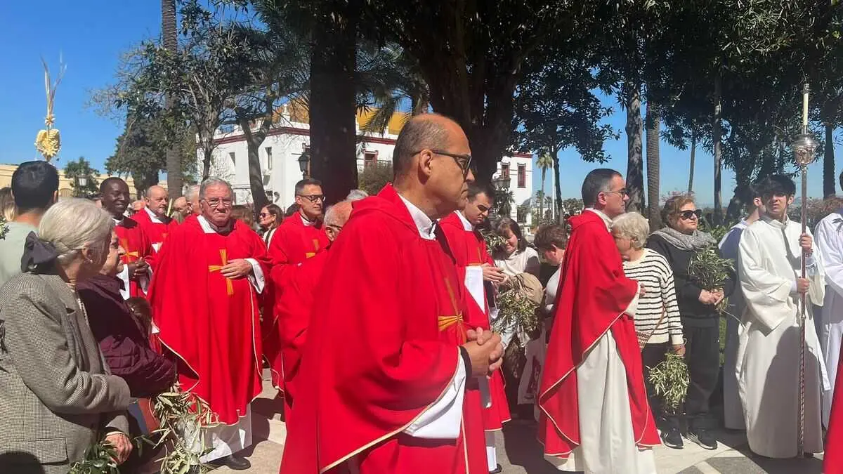 Bendici&oacute;n de palmas del Domingo de Ramos / Andr&eacute;s Illescas