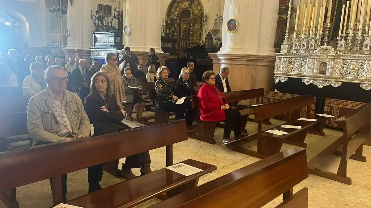 Bendici&oacute;n de palmas del Domingo de Ramos / Andr&eacute;s Illescas