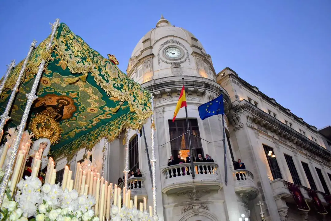 El Encuentro / Rafa B&aacute;ez