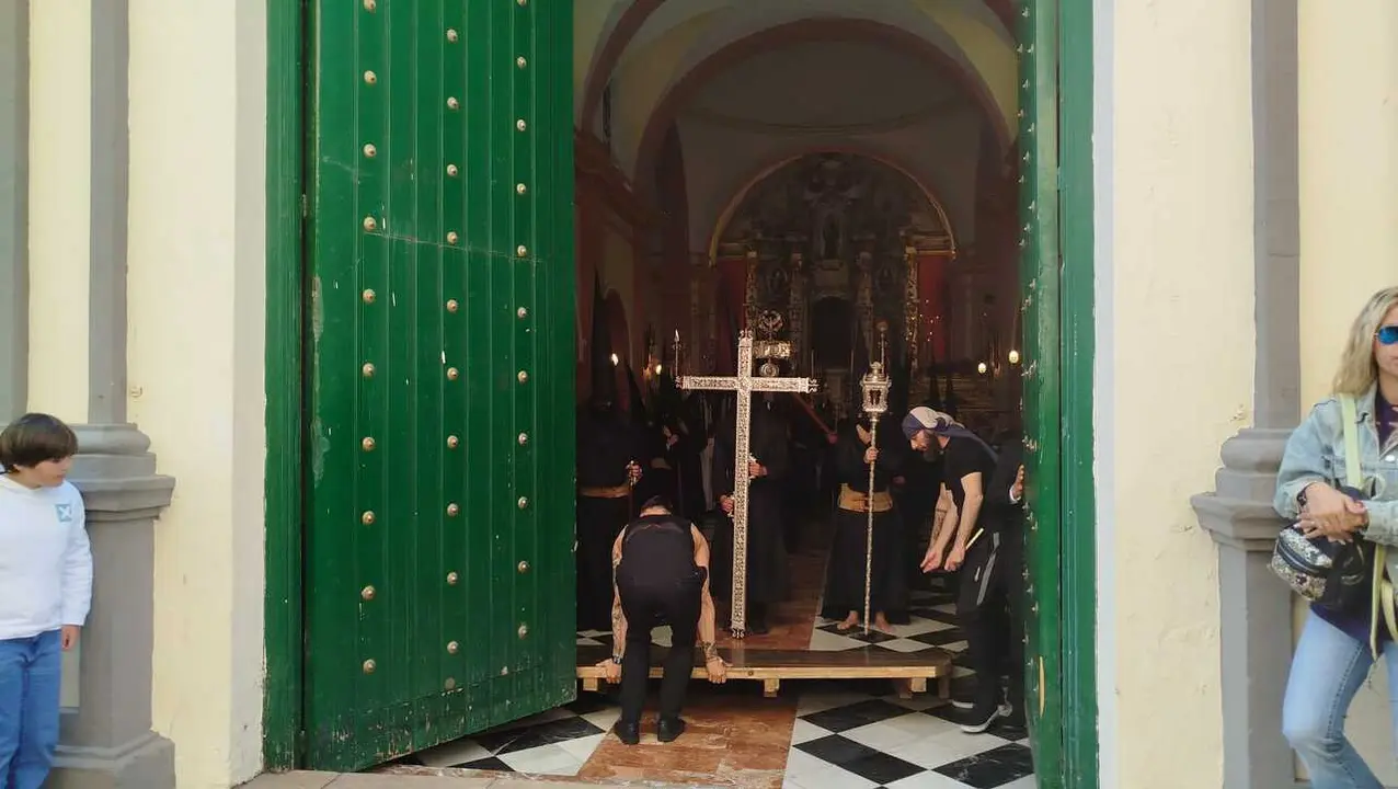 Salida procesional de Los Remedios en Ceuta / Susana I&ntilde;esta