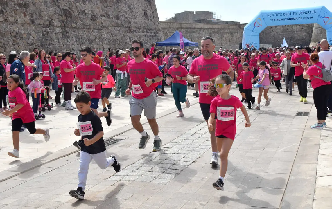 Carrera de la Mujer de Ceuta. Foto: Rafa B&aacute;ez
