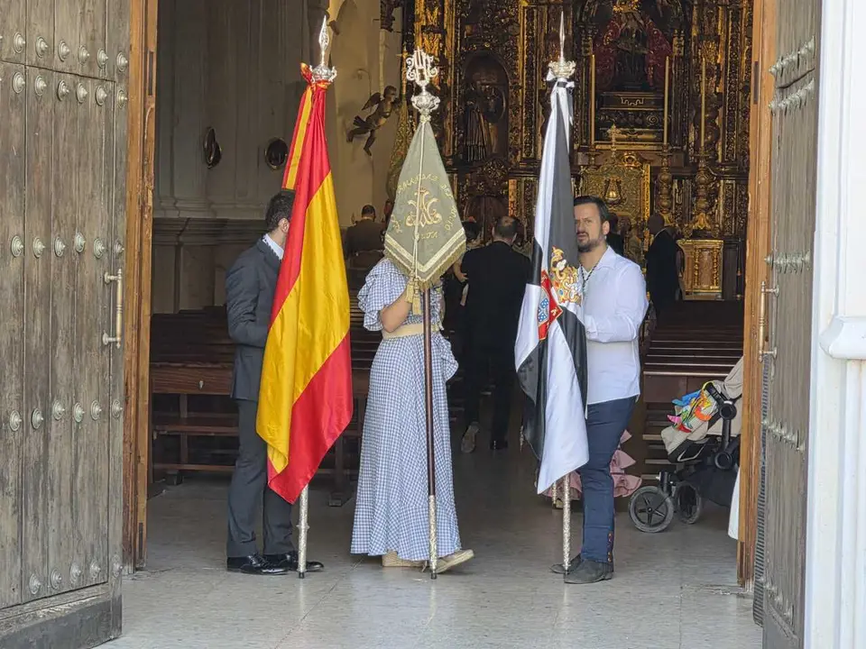 Despedida de los romeros ceut&iacute;es rumbo a El Roc&iacute;o (13)