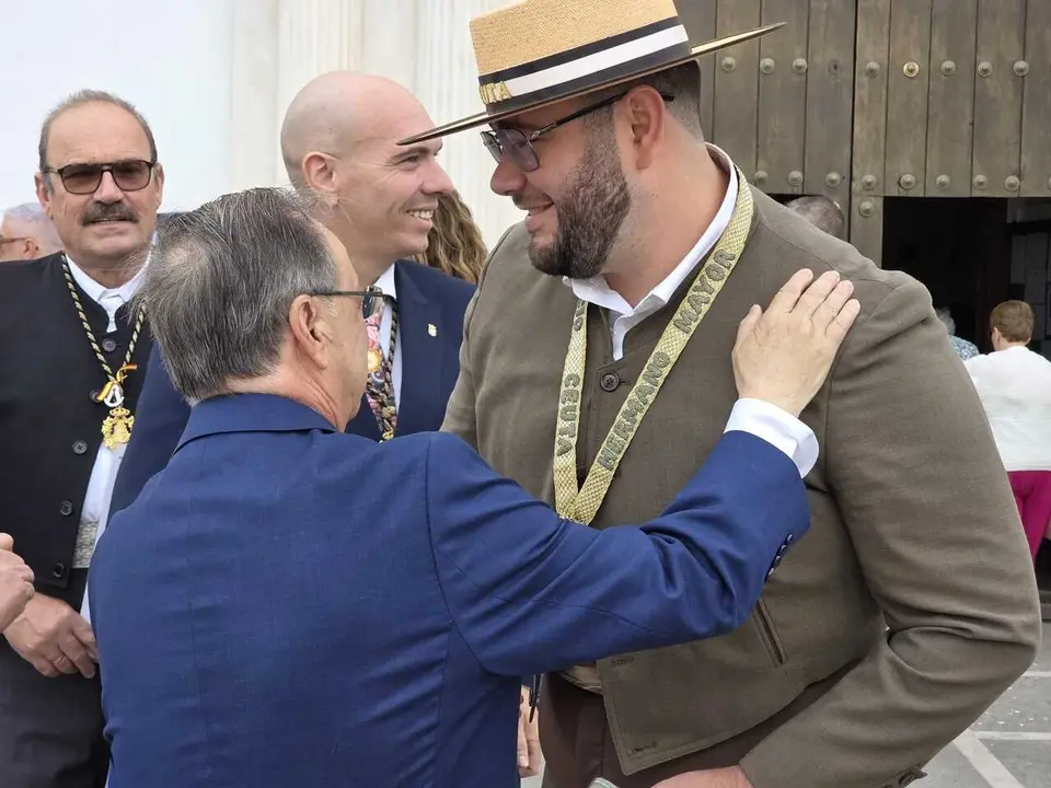 Despedida de los romeros ceut&iacute;es rumbo a El Roc&iacute;o (3)