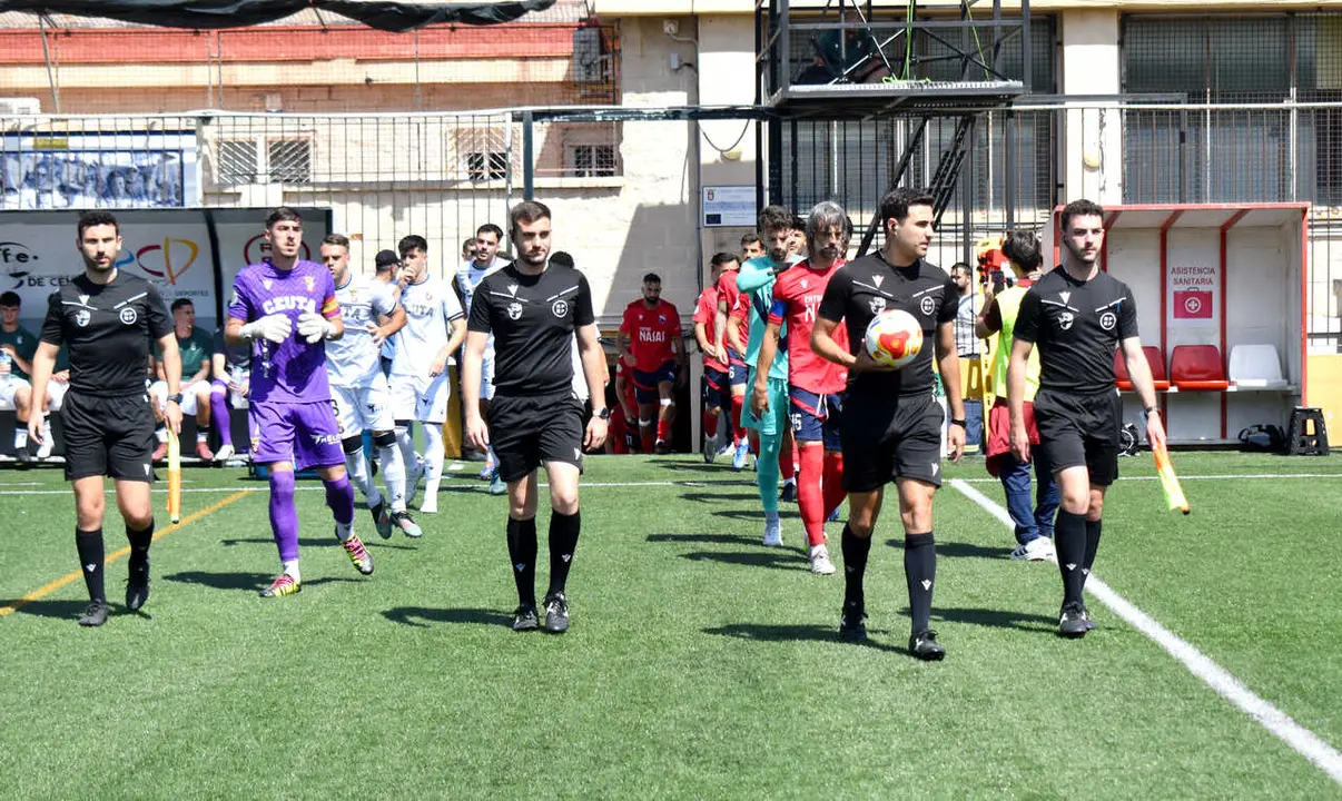 Encuentro de playoff entre el filial de la AD Ceuta FC y el Dos Hermanas CF 1971 (3)