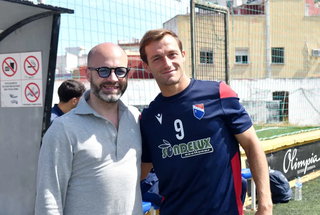 Encuentro de playoff entre el filial de la AD Ceuta FC y el Dos Hermanas CF 1971 (1)