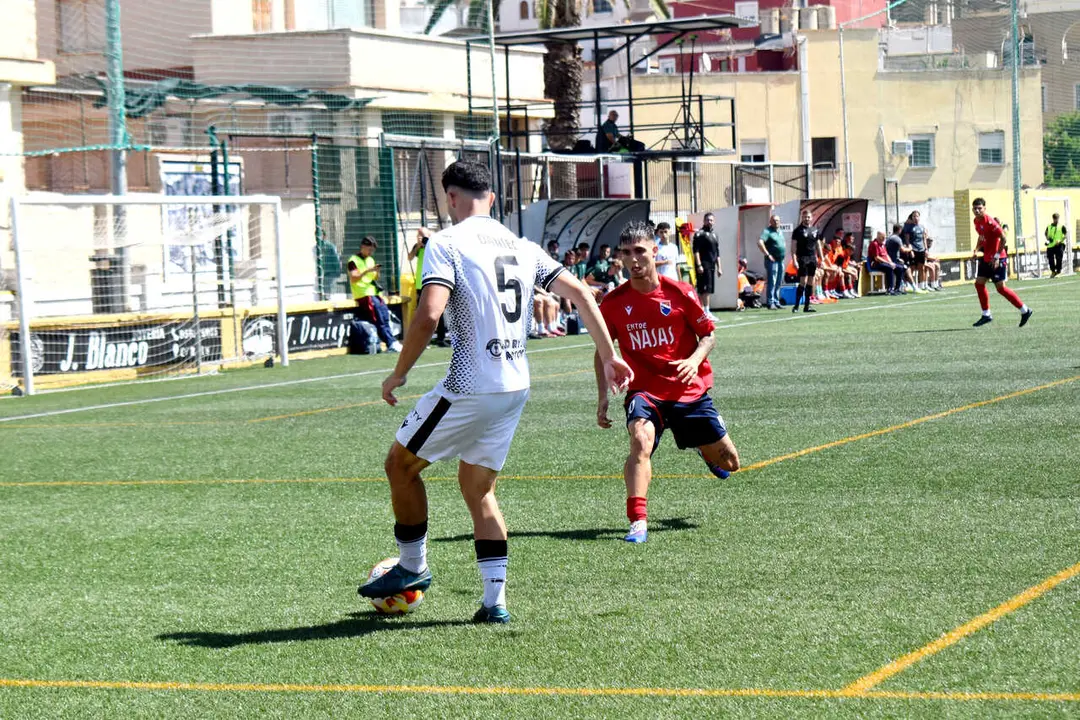 Encuentro de playoff entre el filial de la AD Ceuta FC y el Dos Hermanas CF 1971 (17)