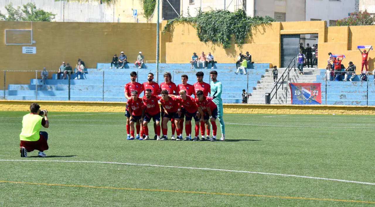 Encuentro de playoff entre el filial de la AD Ceuta FC y el Dos Hermanas CF 1971 (12)