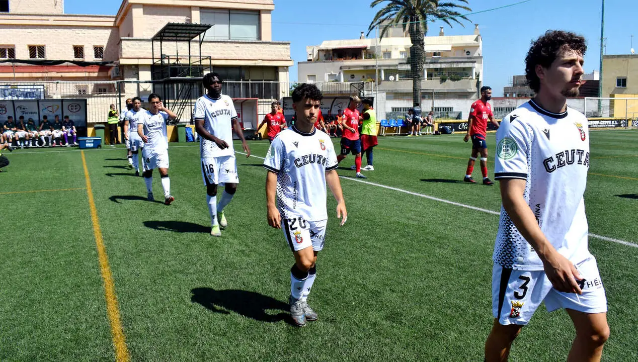 Encuentro de playoff entre el filial de la AD Ceuta FC y el Dos Hermanas CF 1971 (7)