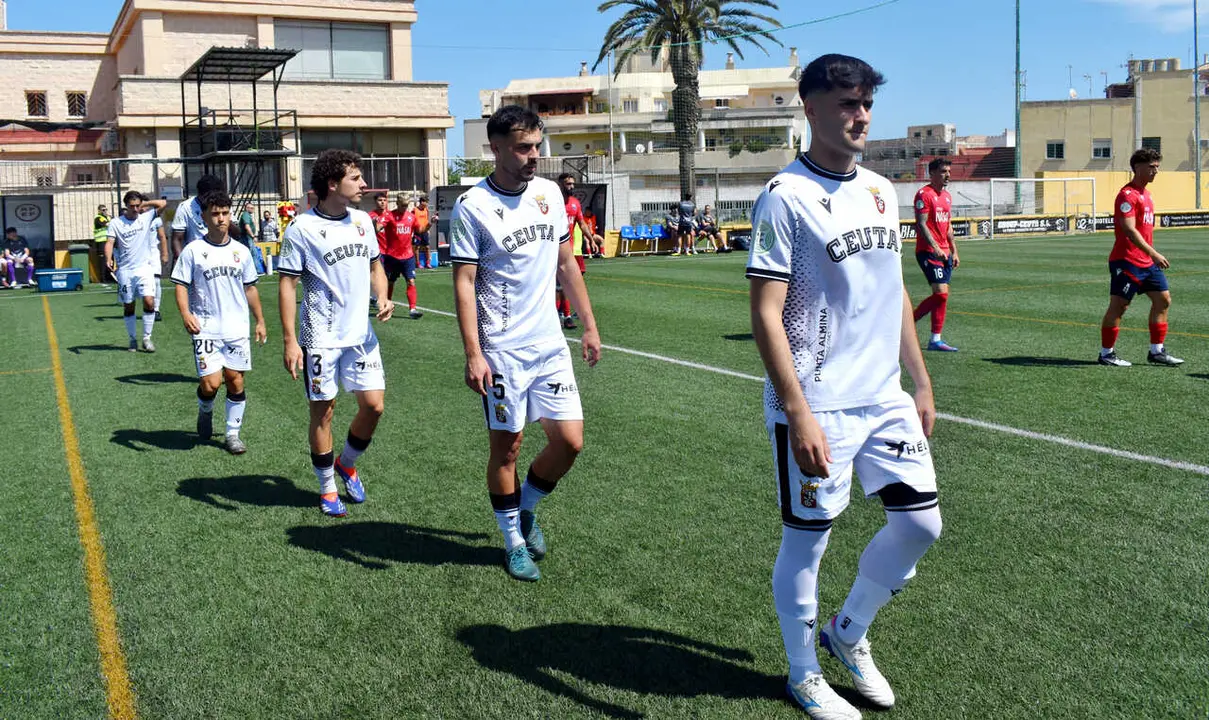 Encuentro de playoff entre el filial de la AD Ceuta FC y el Dos Hermanas CF 1971 (5)