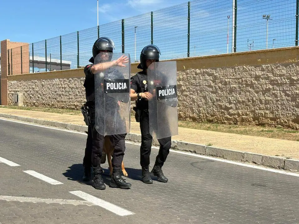 Jornada de convivencia de la Polic&iacute;a Local el Parque Juan Carlos I / Alma Palomino