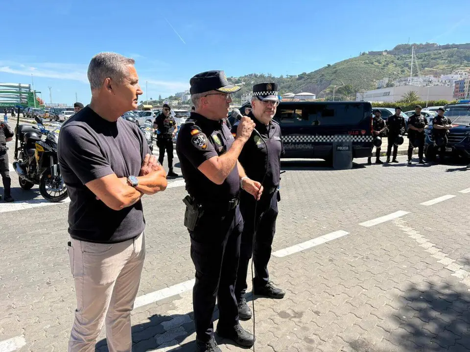 Jornada de convivencia de la Polic&iacute;a Local el Parque Juan Carlos I / Alma Palomino