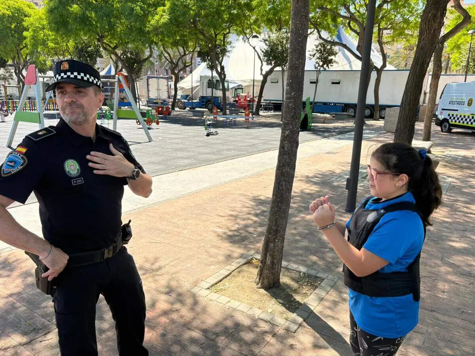 Jornada de convivencia de la Polic&iacute;a Local el Parque Juan Carlos I / Alma Palomino