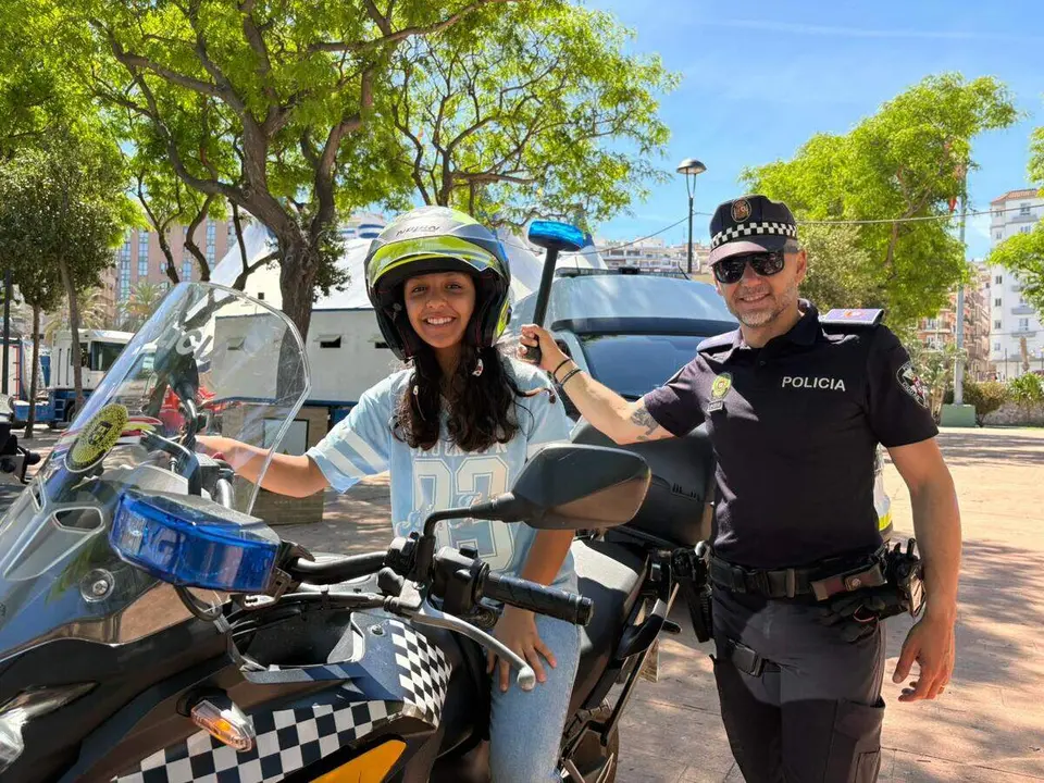 Jornada de convivencia de la Polic&iacute;a Local el Parque Juan Carlos I / Alma Palomino