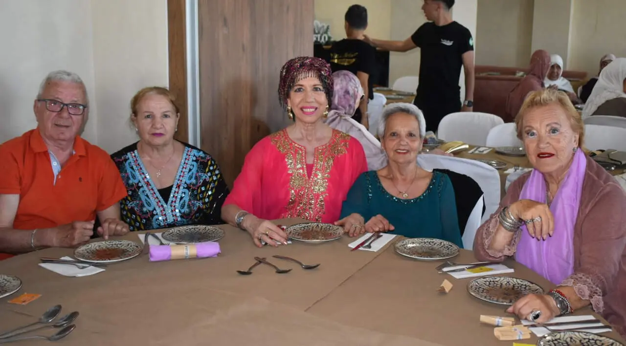 Cena de mayores por la festividad del Eid al-Adha (10)