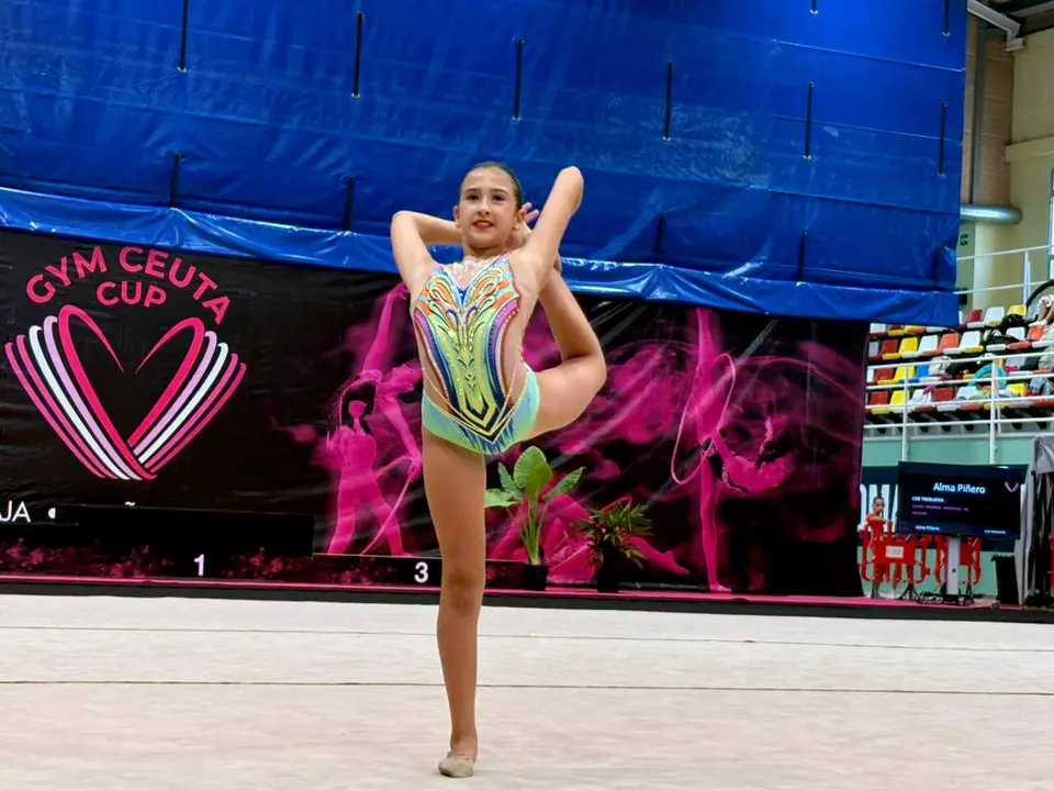 Gym Ceuta Cup organizado por la Federaci&oacute;n de Gimnasia R&iacute;tmica de Ceuta  (1)