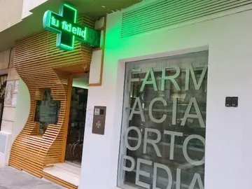 Fachada de Farmacia / Archivo