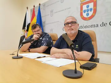 Los representantes de UGT durante su comparecencia de este martes / Mohammed Ettouileb