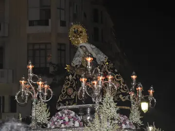 Virgen de &Aacute;frica / Archivo