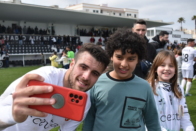 Aficionados junto a Fabrizio Dansese en el Alfonso Murube