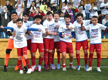 El CD Puerto, campe&oacute;n de Liga de Primera Auton&oacute;mica Alev&iacute;n 'f&uacute;tbol 8'. Archivo