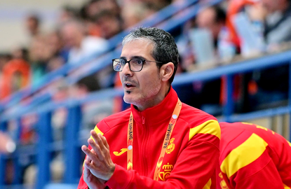 Jos&eacute; Ignacio Prades, seleccionador nacional femenino