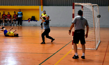 Balonmano Estudiantes