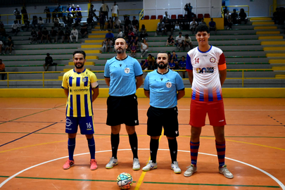 Inicio del partido entre