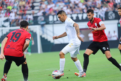 Dani Romera en su debut con la AD Ceuta FC