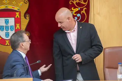  Juan Vivas y Juan Guti&eacute;rrez en un Pleno de la pasada legislatura / Archivo 