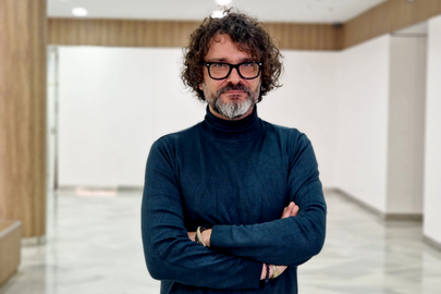 Javier Sakona inaugura este viernes en Tetu&aacute;n su exposici&oacute;n '&Oacute;xidos' _ Laura Ortiz