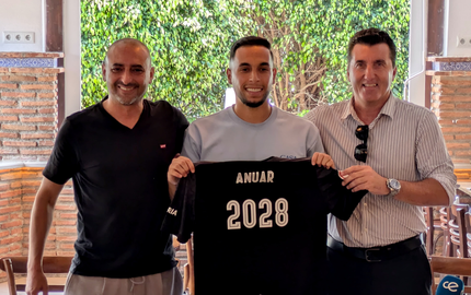 Anuar Tuhami junto a Luhay Hamido y Edu Villegas