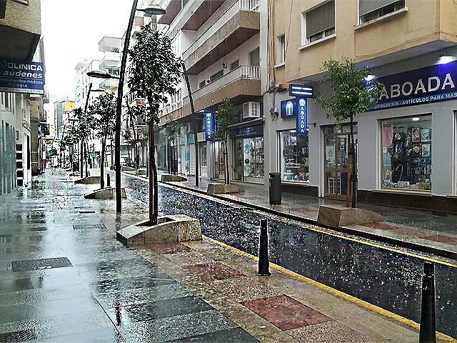 Precipitaciones en calle Jáudenes / Archivo