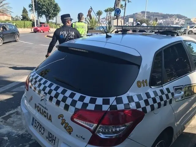 Veh&iacute;culo de la Polic&iacute;a Local / Archivo