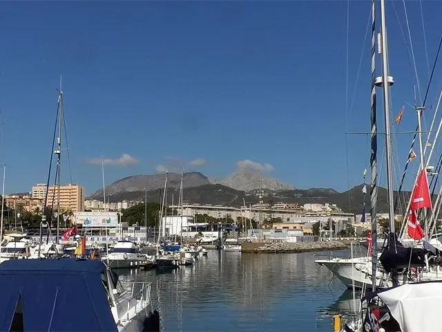 Puerto Deportivo / Archivo