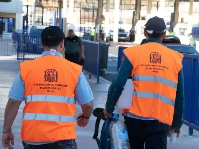 Trabajadores del Plan de Empleo en la frontera / Archivo