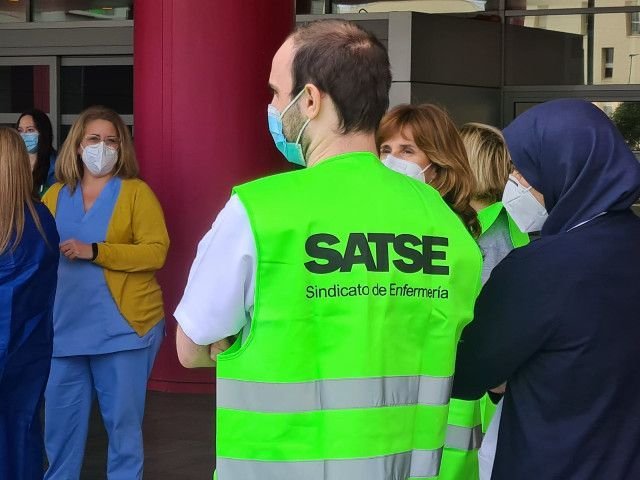 Representantes de SATSE durante una concentración / Archivo