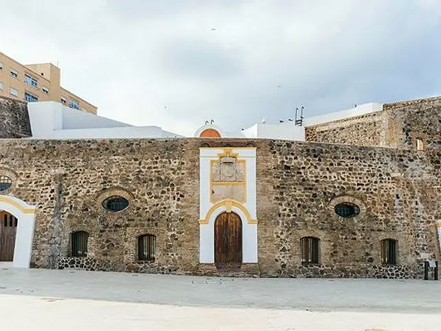 Museo de las Murallas Reales