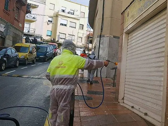 Trabajador de OBIMACE/ Archivo