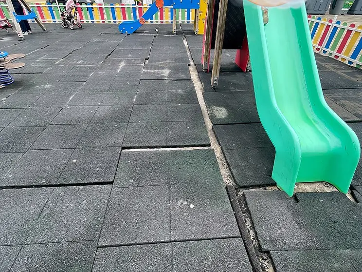 PARQUE INFANTIL MARINA 2