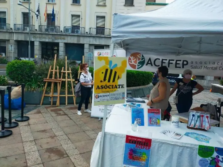 Stand informativo de ACEFEP, una de las entidades/ Archivo