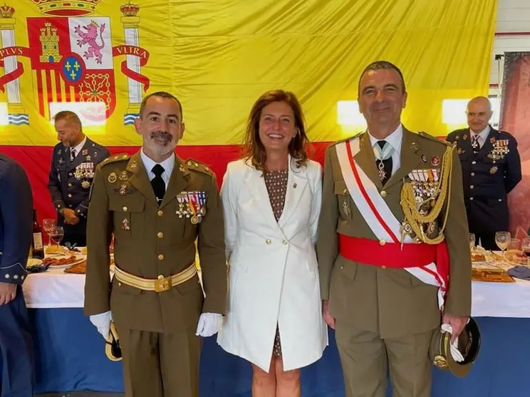 Visita a la base de Mor&oacute;n de la Frontera