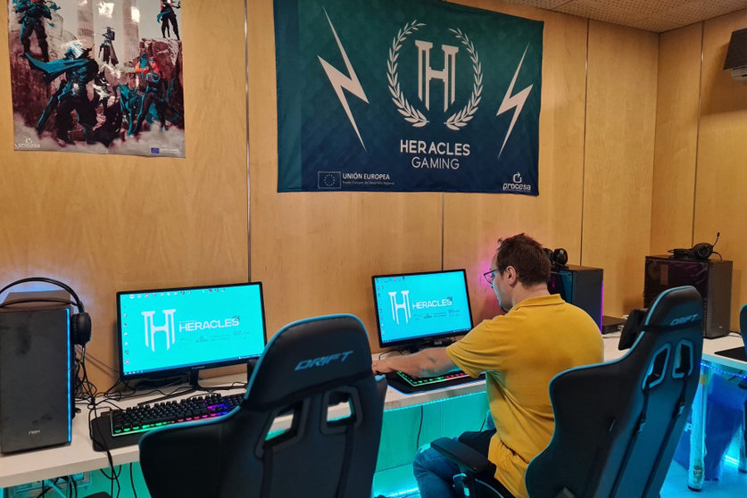 Oficina de Heracles Gaming / Laura Ortiz