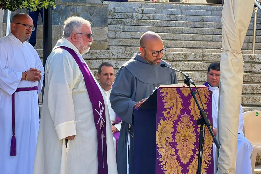 Imagen de una misa de Difuntos anterior/ Archivo