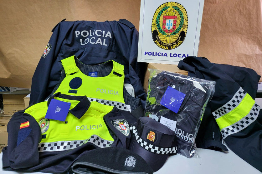 Vestuario de la Policía Local / Ciudad Autónoma de Ceuta