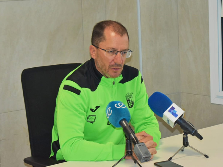 Juan José Romero, entrenador de la AD Ceuta FC / Rafa Báez