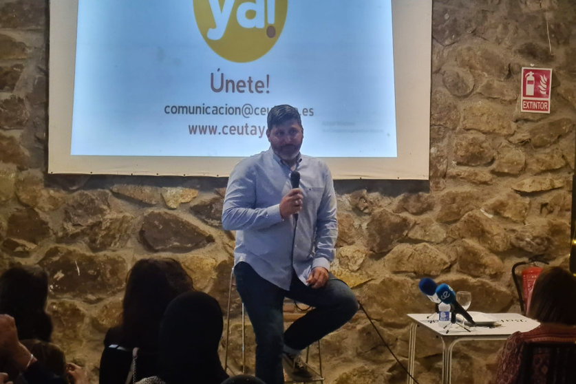 Mohamed Mustafa, portavoz de 'Ceuta Ya!', durante la presentación de la campaña / Laura Ortiz
